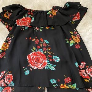 Off the Shoulder Floral Print Top